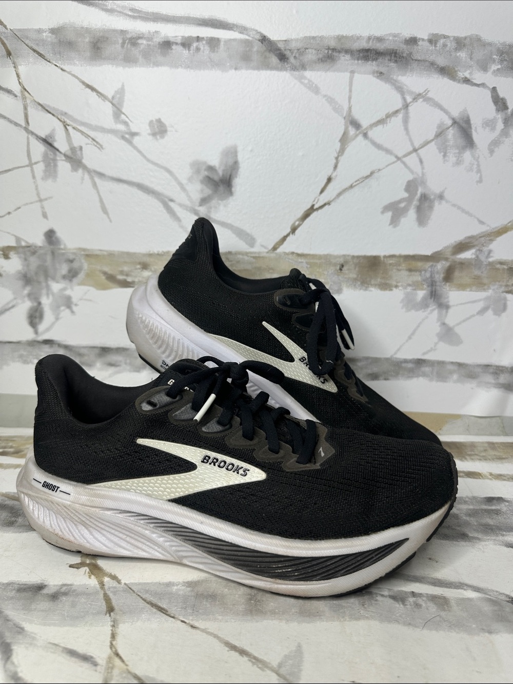 Brooks Ghost 17